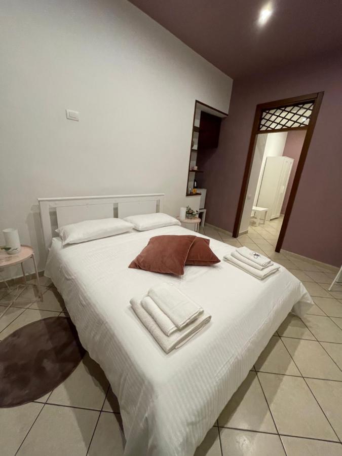 Napule E ... Hotel Napels Buitenkant foto